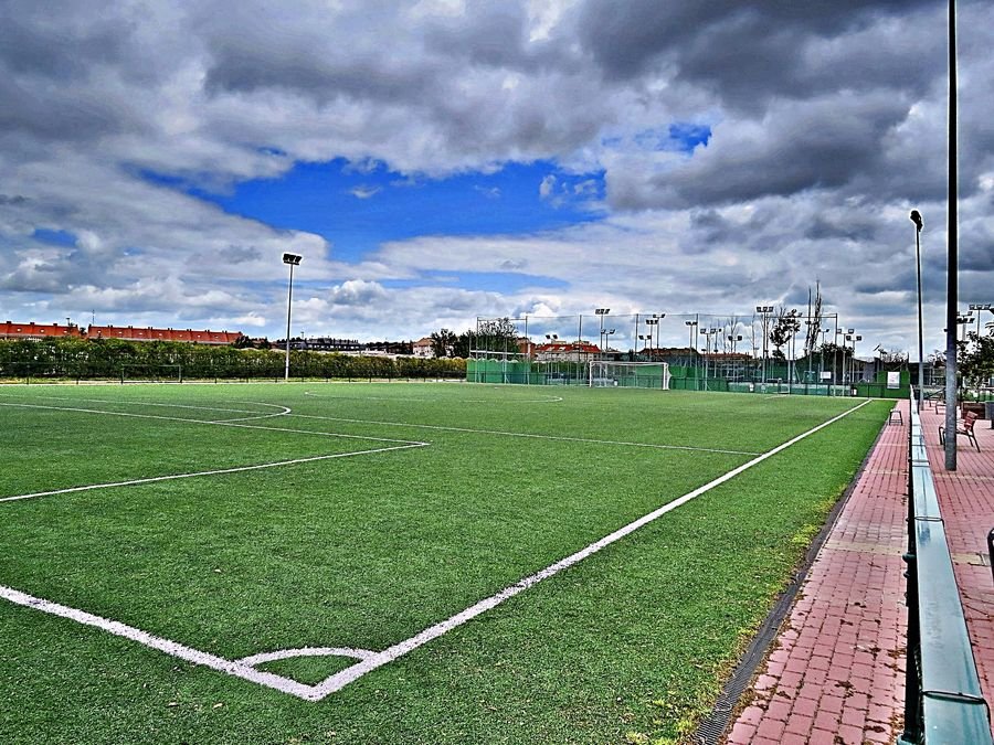 Escuela de fútbol AFUTBAL en la Real Sociedad Hípica de Valladolid